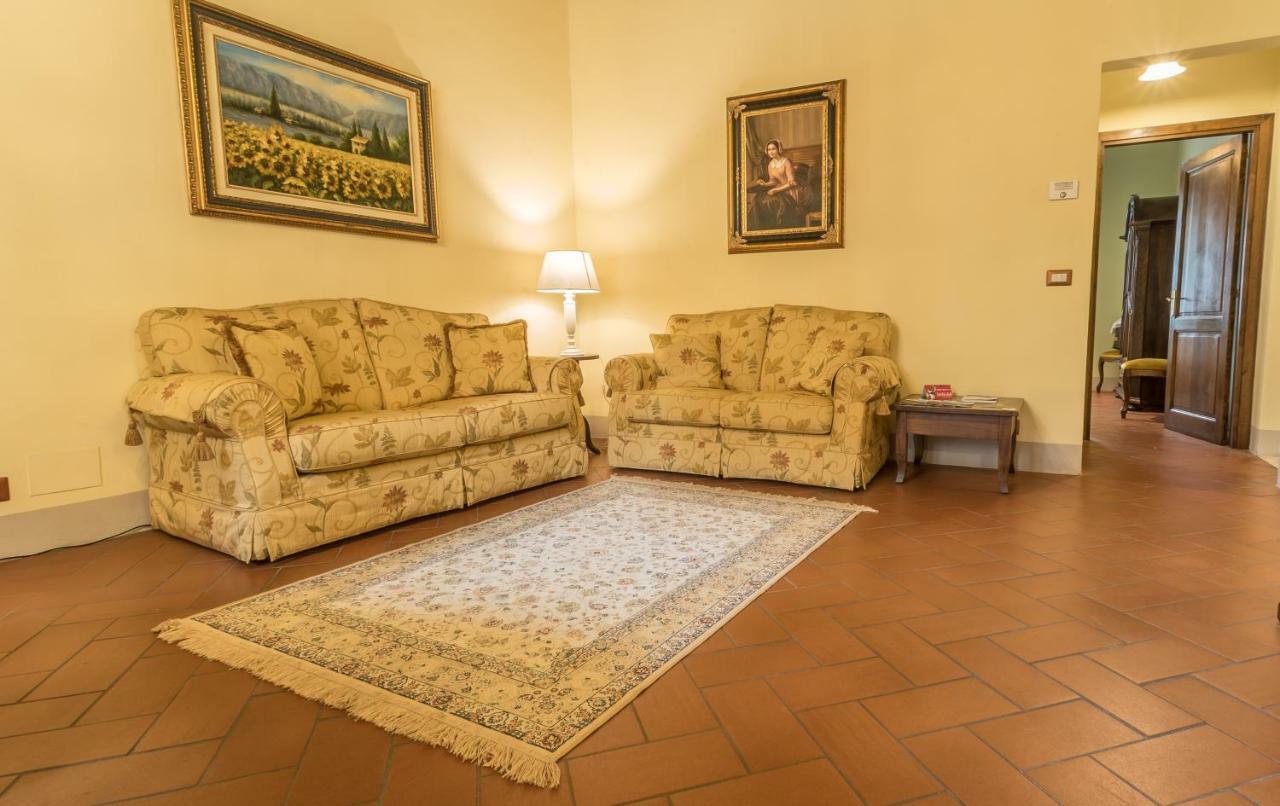 Montepulciano Stazione Luxury Apartment Piazza Grande מראה חיצוני תמונה
